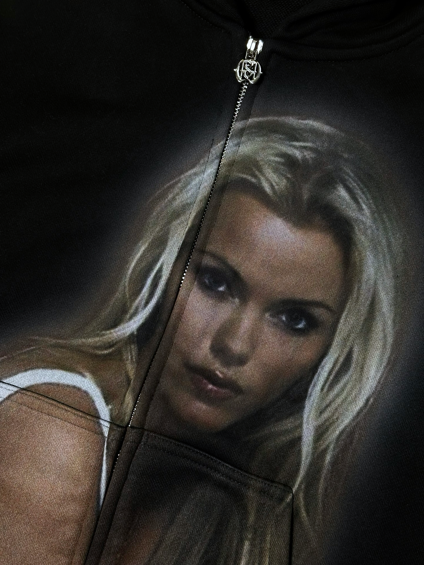 ESƎ Ásdís Rán Hoodie