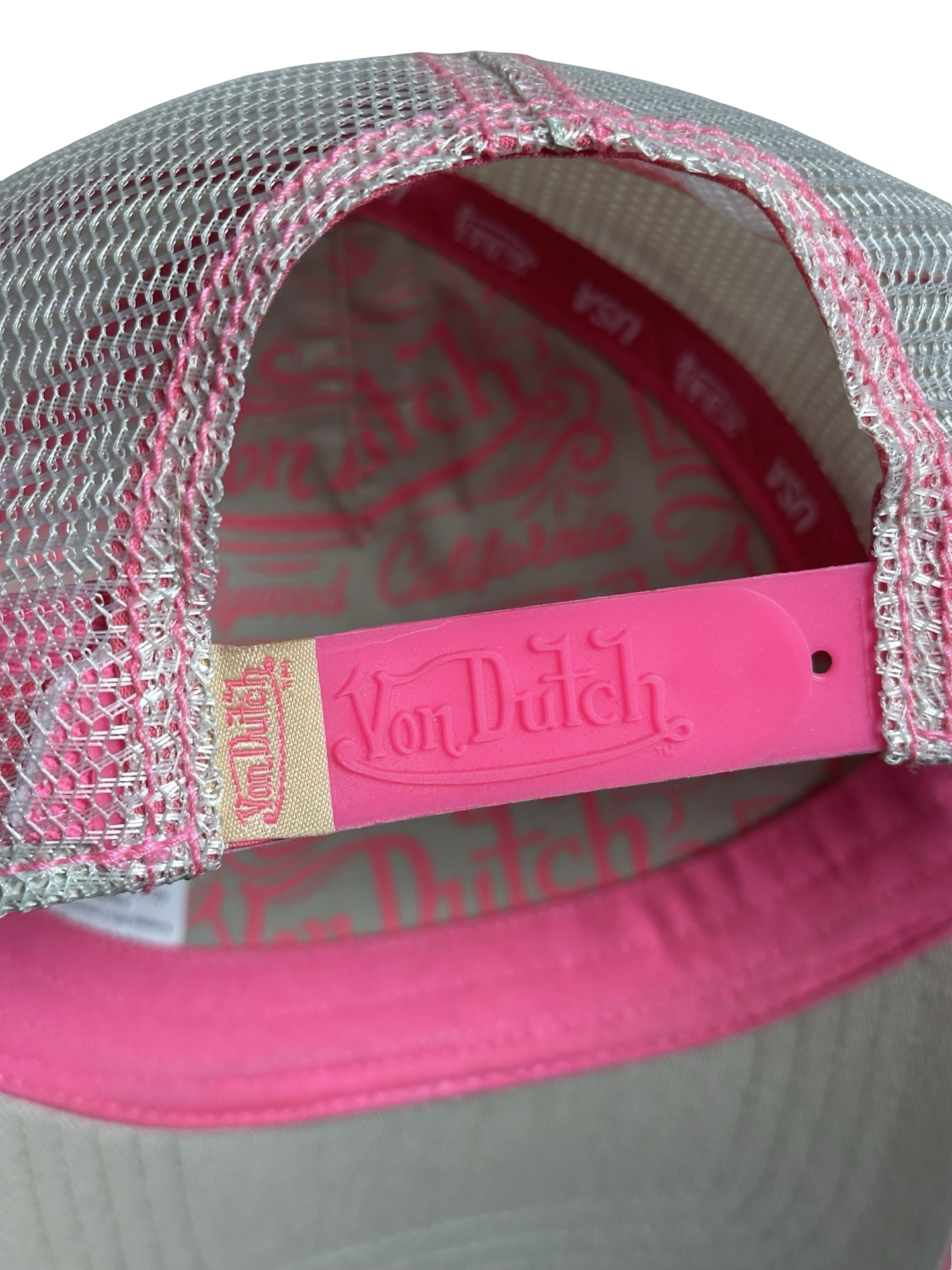 Von Dutch trucker derhúfa OS