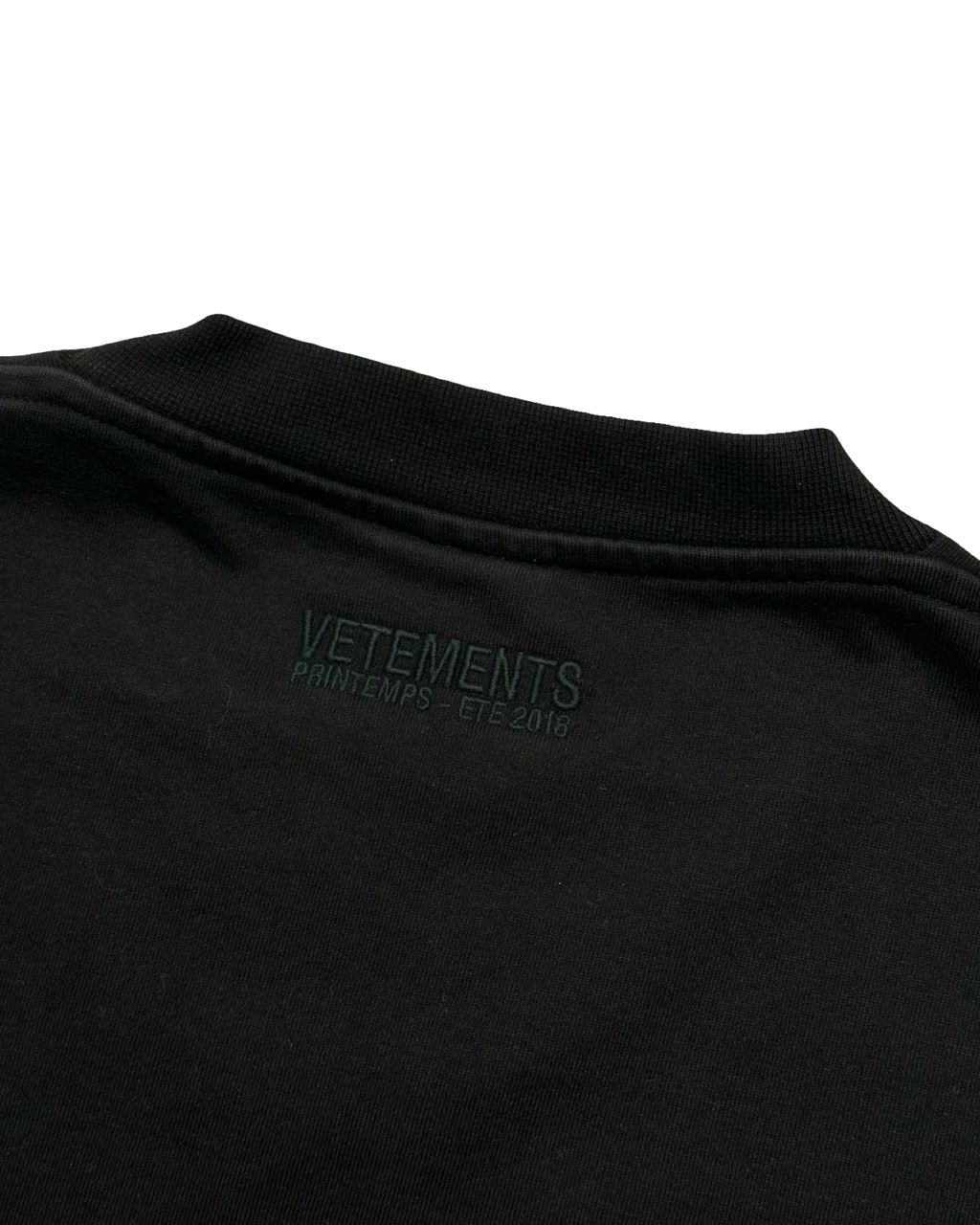 VETEMENTS bolur M fittar L