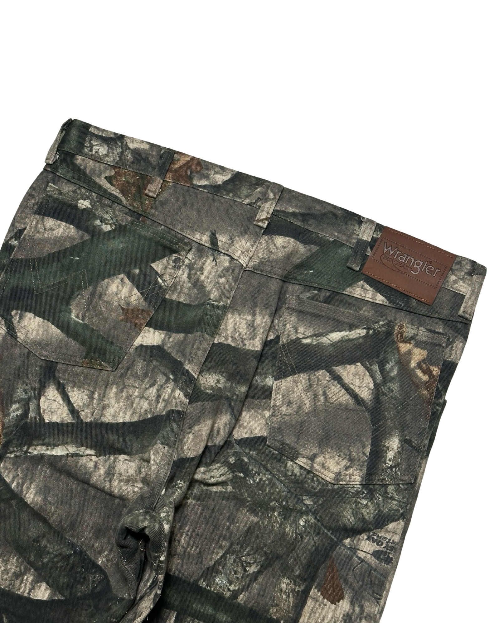 Wrangler Camo gallabuxur 36/32 (fittar 34/32)