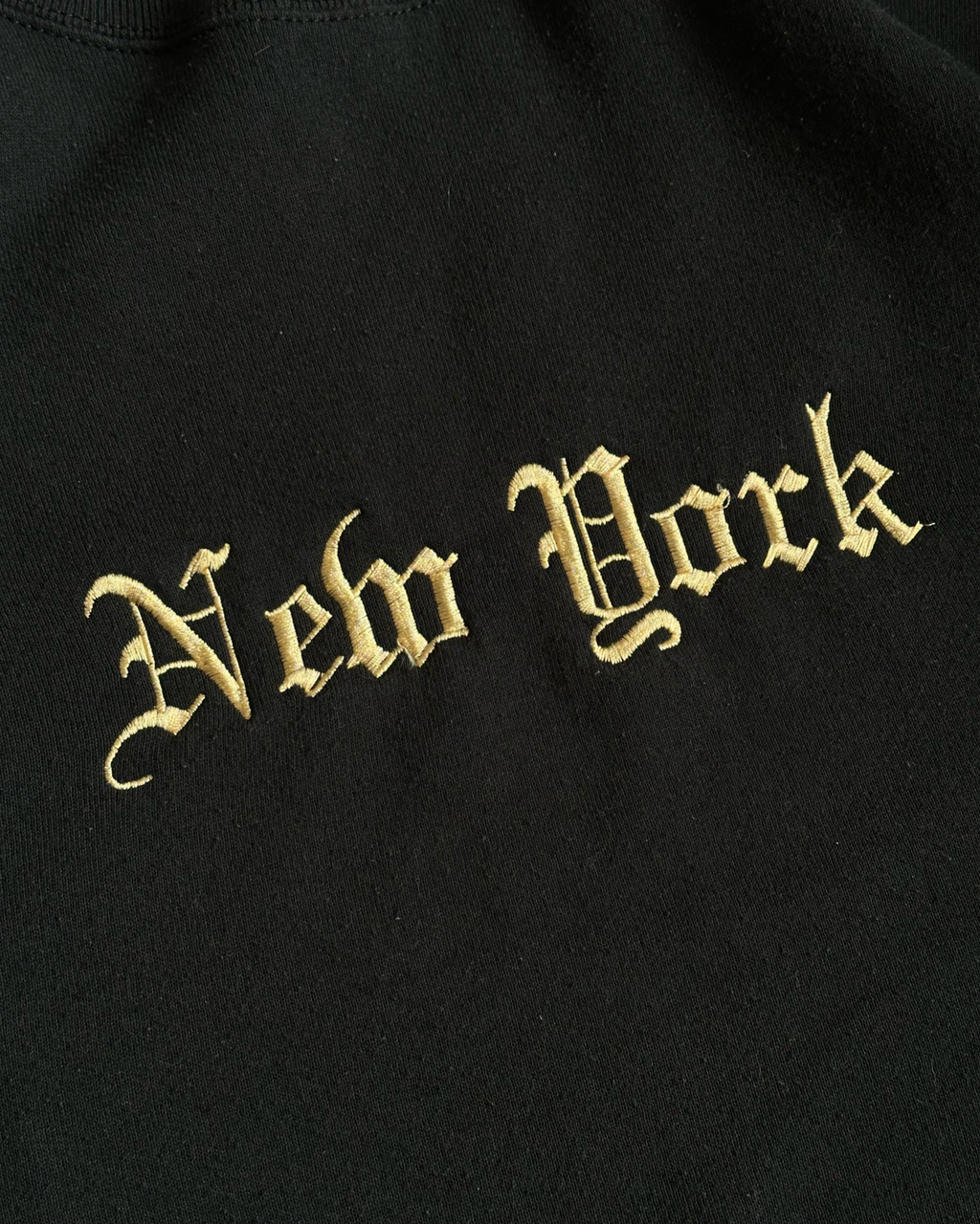 NY crewneck XL (distressed)