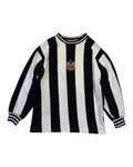 Vintage Newcastle peysa fittar M